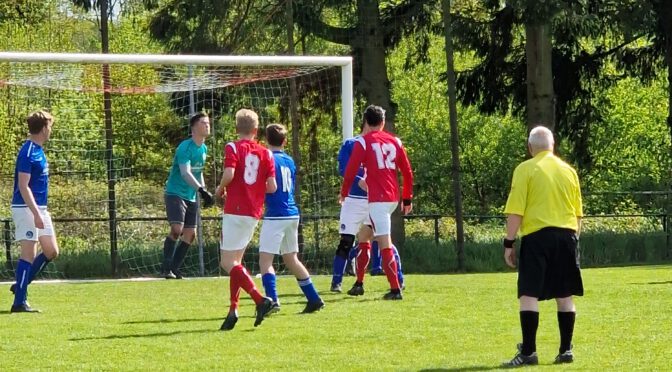 De Bocht ’80 houdt zicht op nacompetitie na 5-2 winst op SVSOS